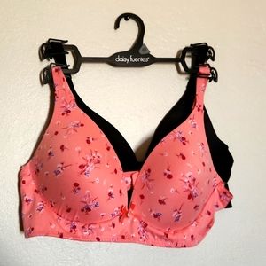 Daisy Fuentes 2pk Long Line Wireless Bra